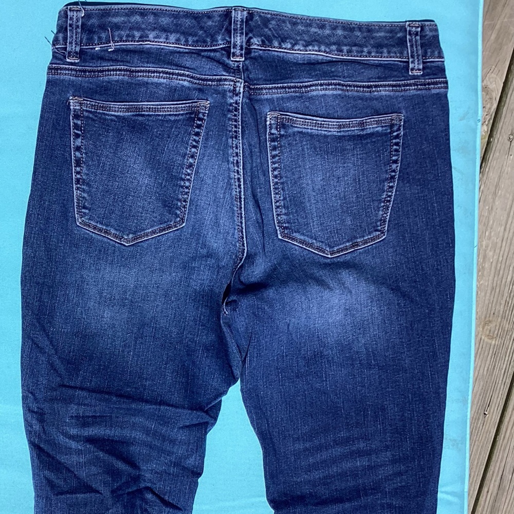 White House Black Market Slim Crop Jeans - Picture 4 of 14